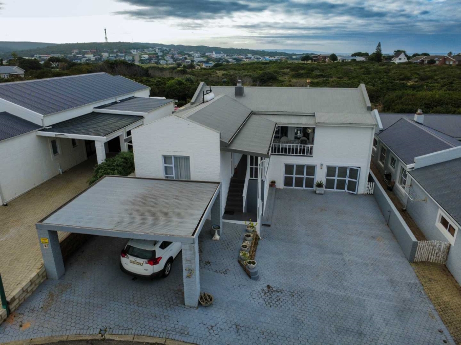 3 Bedroom Property for Sale in Stilbaai Wes Western Cape